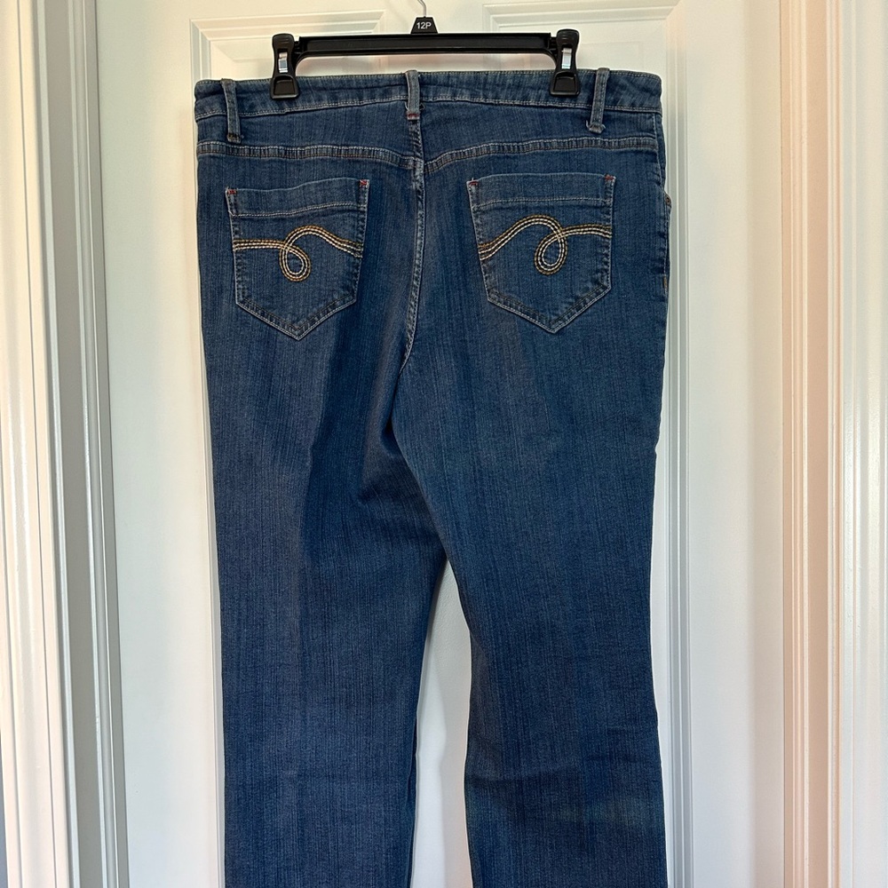 Medium Wash Size 14 Blue Jeans